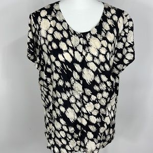 Jones New York Silk black cream hidden button down short sleeve blouse size 14